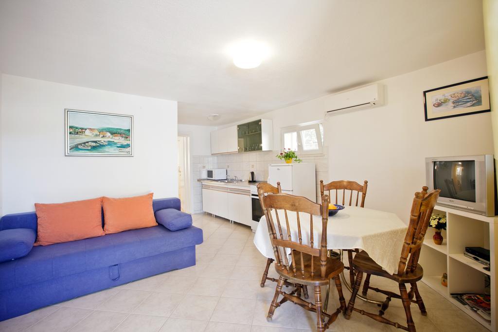 Villa Stana Vinišće Kültér fotó